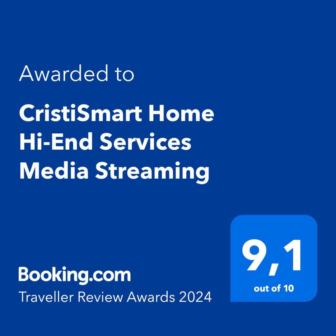 Cristismart Home Hi-End Services Media Streaming Лос Кристианос Экстерьер фото